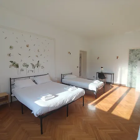 Dock Bay ترييستي