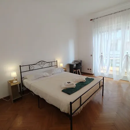 Апартаменты Dock Bay *